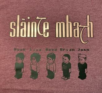 slainte mhath t-shirt maroon with rolse gold and black